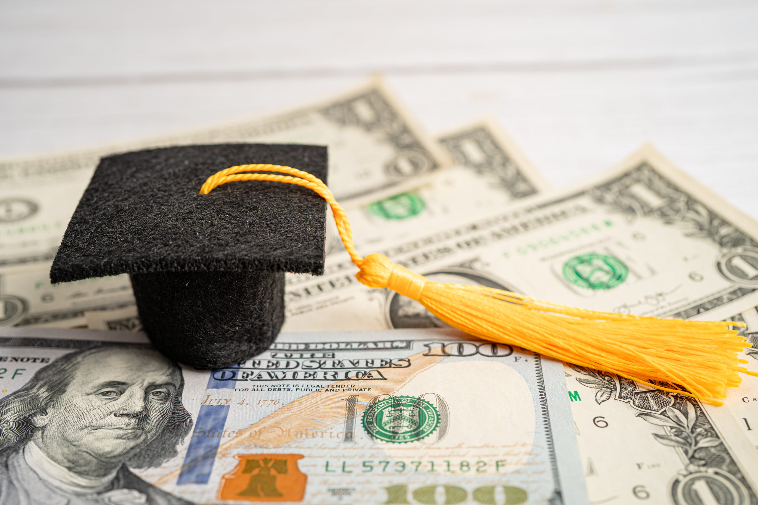 How to Plan for College: Comprehensive Investment Strategies with Tax Advantages